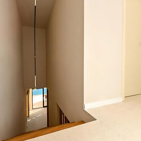 In With Jacuzzi * Макарська