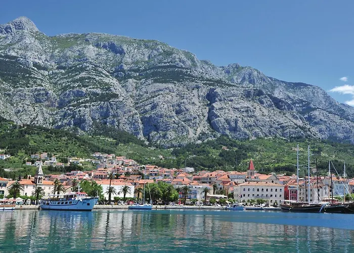 Nyaraló In With Jacuzzi Makarska